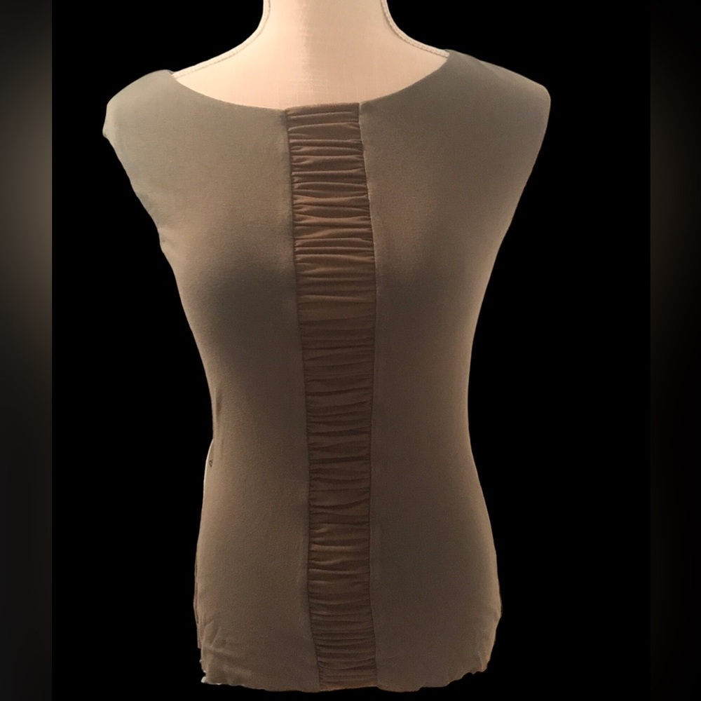 Bailey 44 top